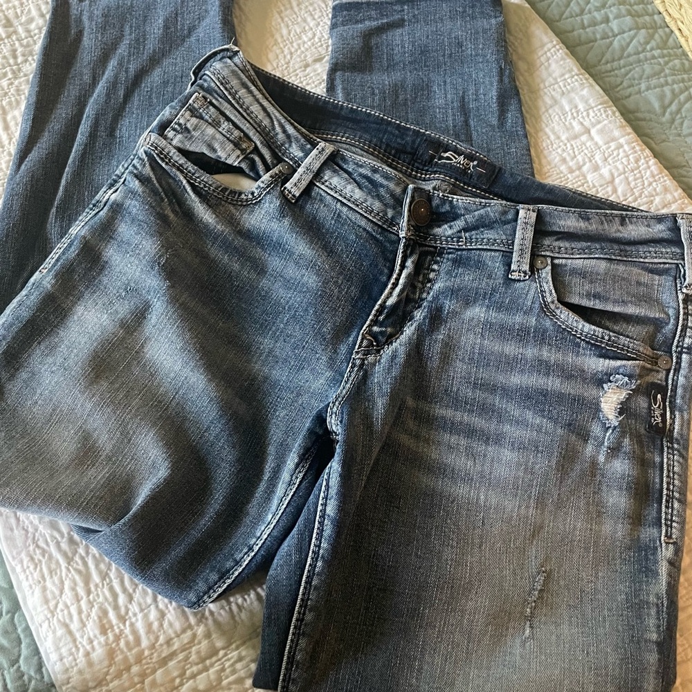 Silver Jeans Women's Distressed Blue Jeans